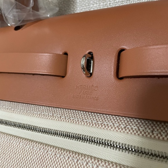 Brand new limited edition Hermès Pegasus Herbag - Picture 4 of 11